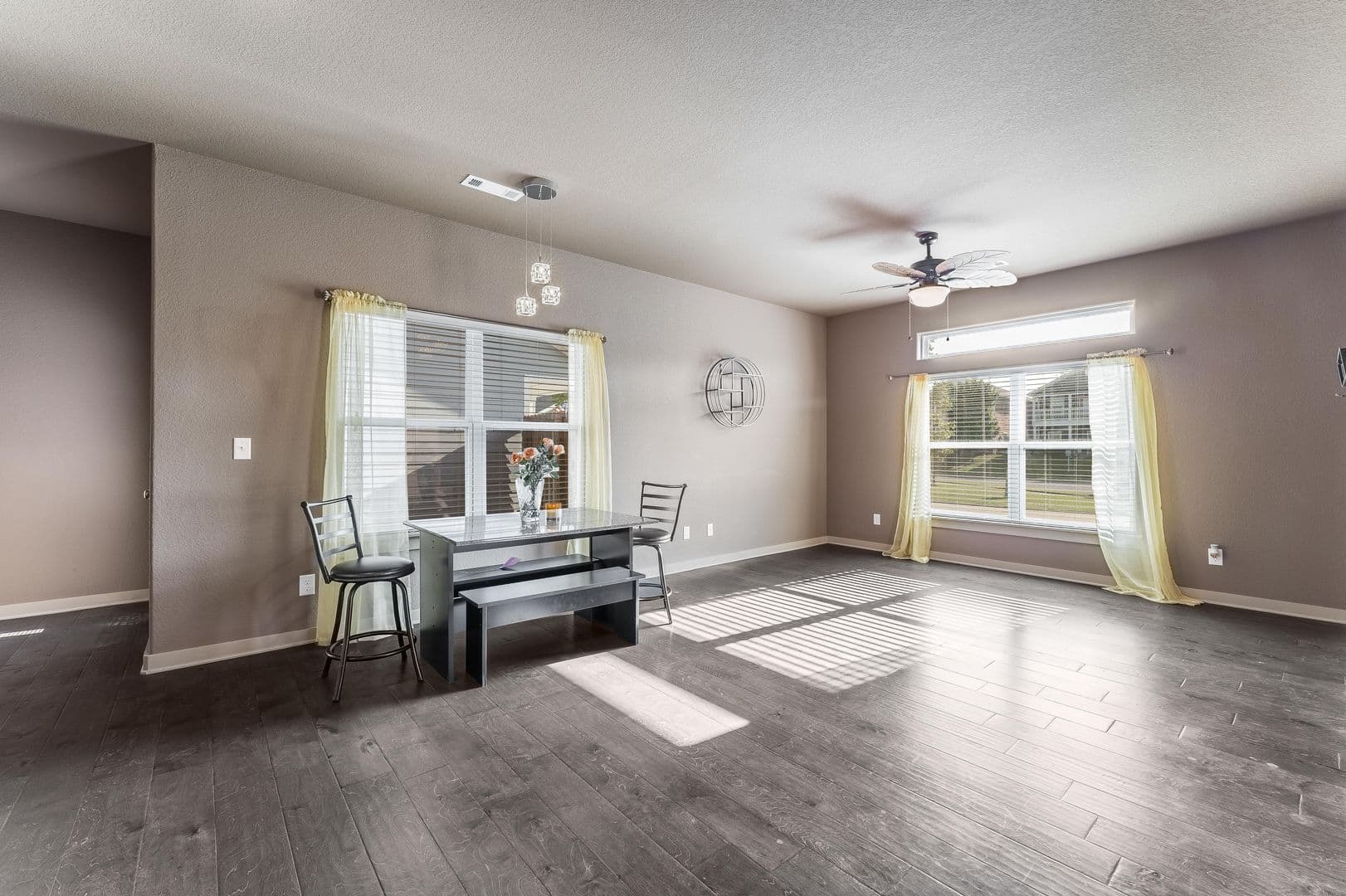 Bentonville House: 3814 SW Peachwood Drive