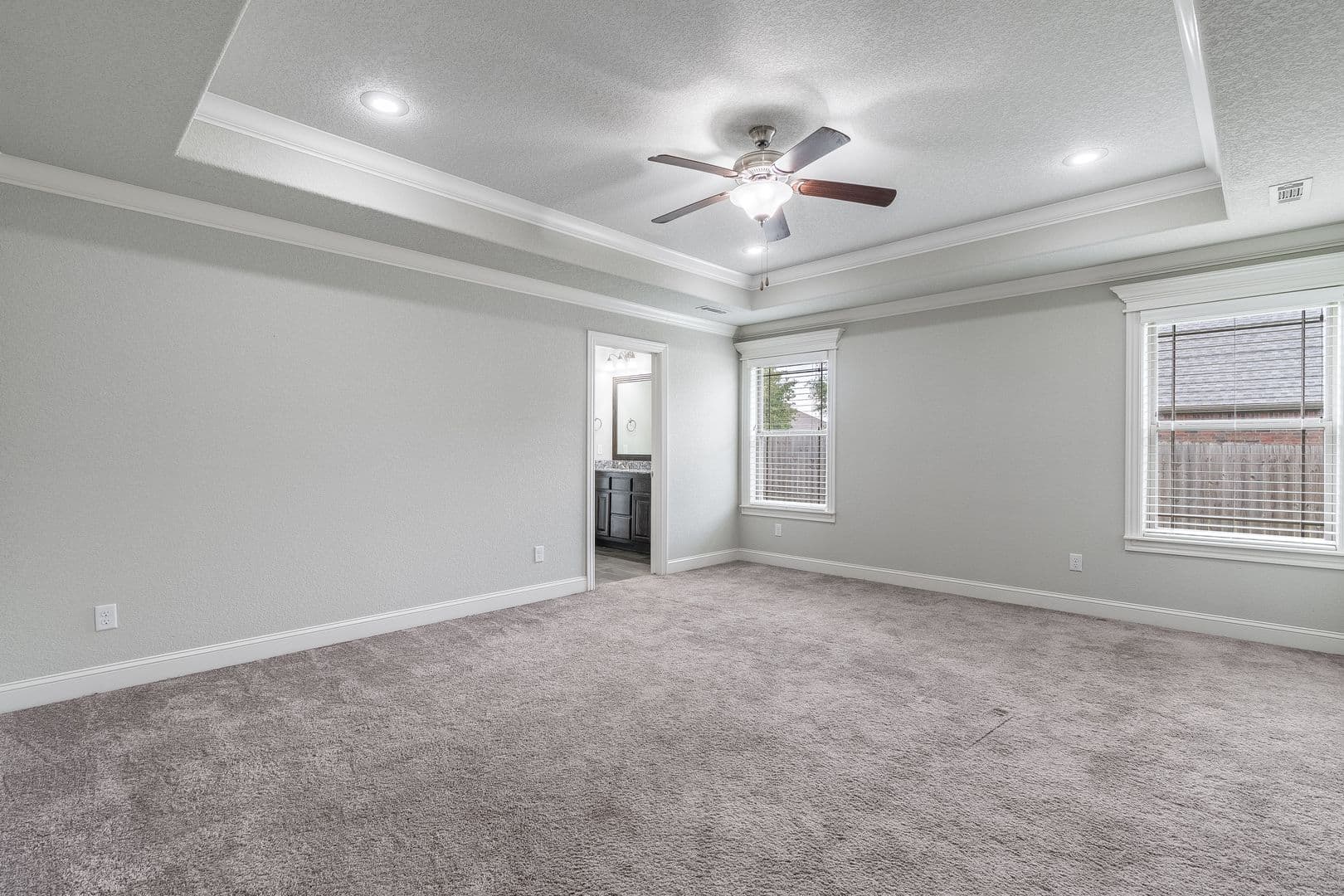 Pea Ridge House: 457 Harper Drive