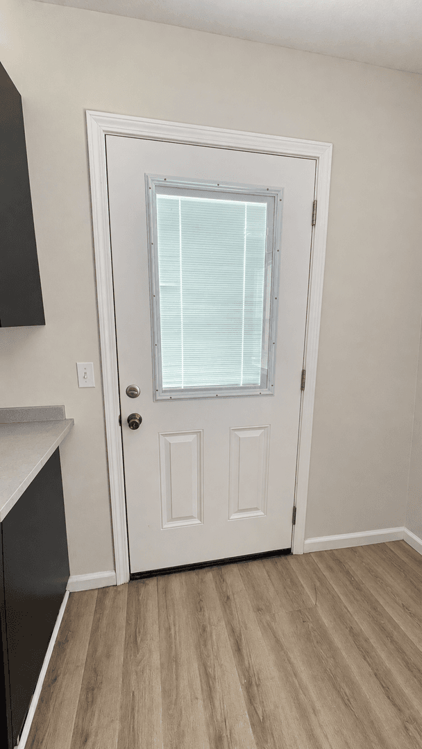Bentonville House: 2504 Parkcrest Drive