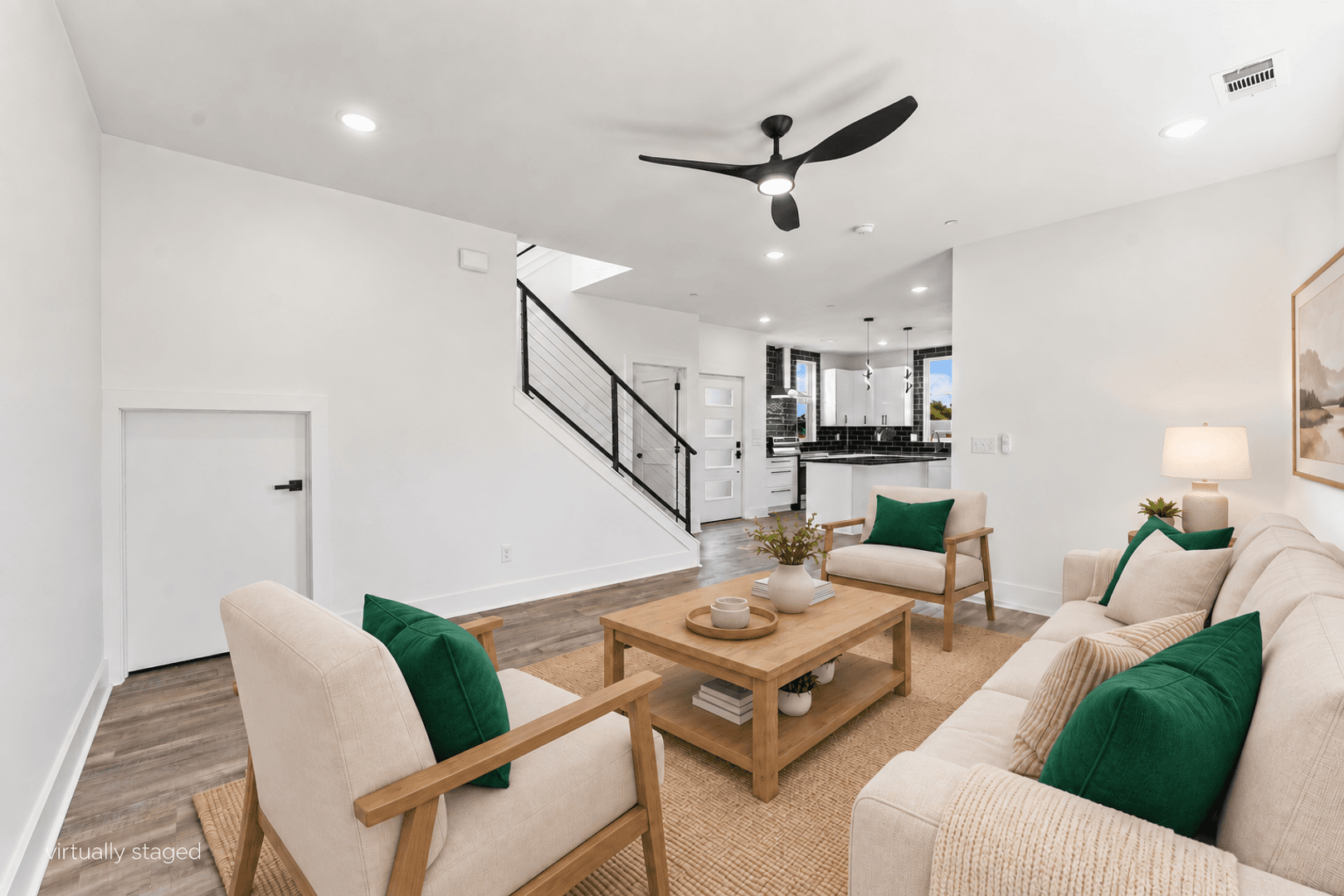 Rogers House: 2600 W BONNIE LN