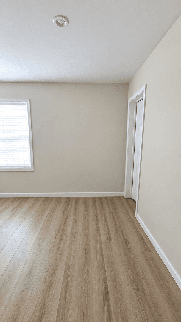Bentonville House: 2504 Parkcrest Drive