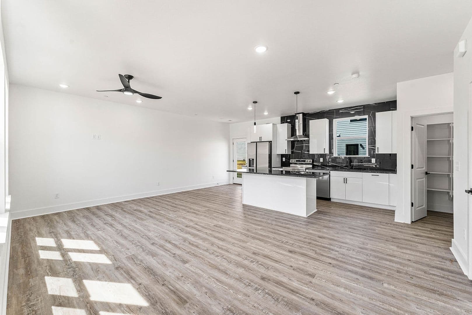 Rogers House: 2602 W BERKELEY AVE