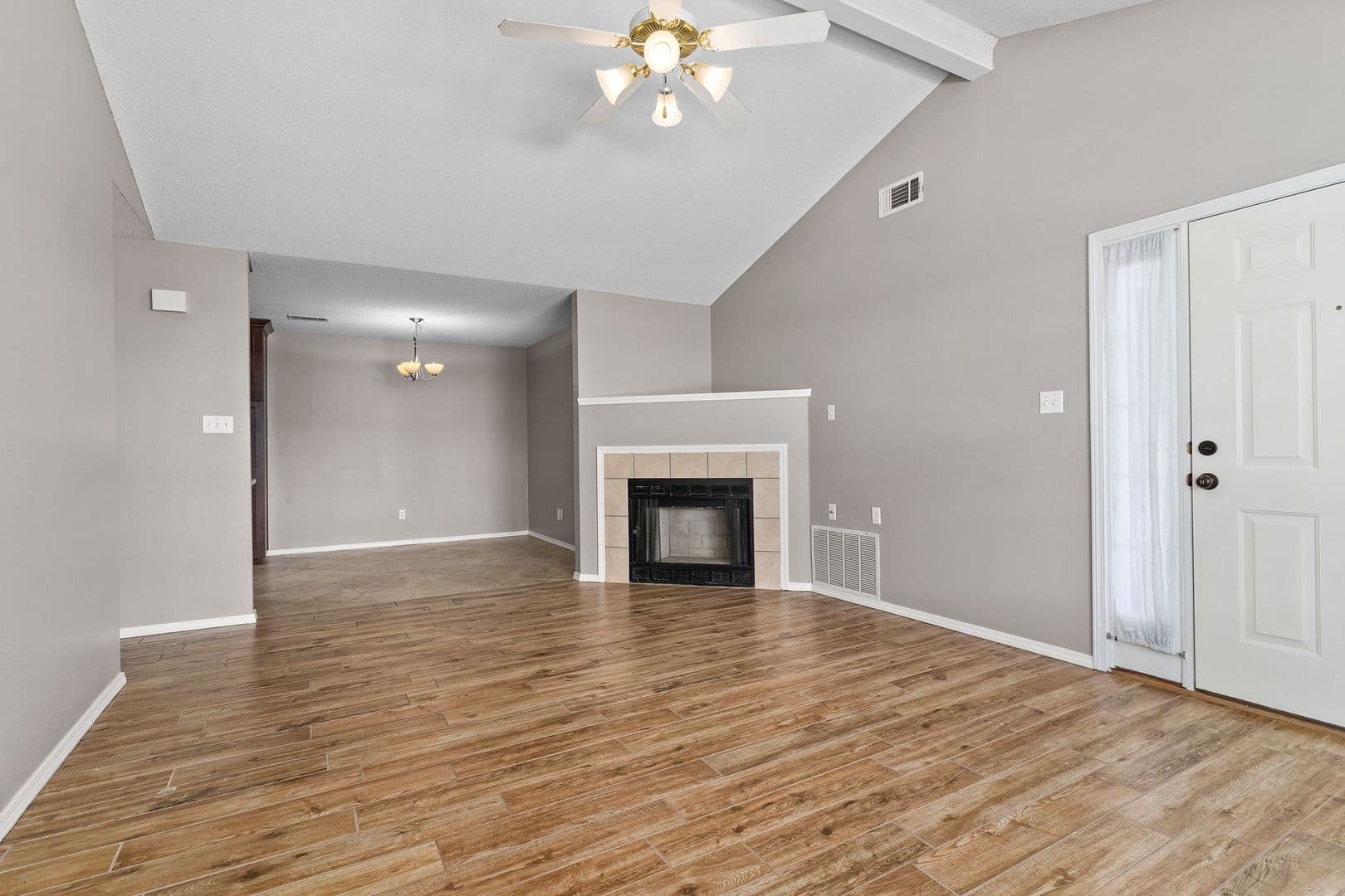 Fort Smith House: 5802 Park Valley Cir.