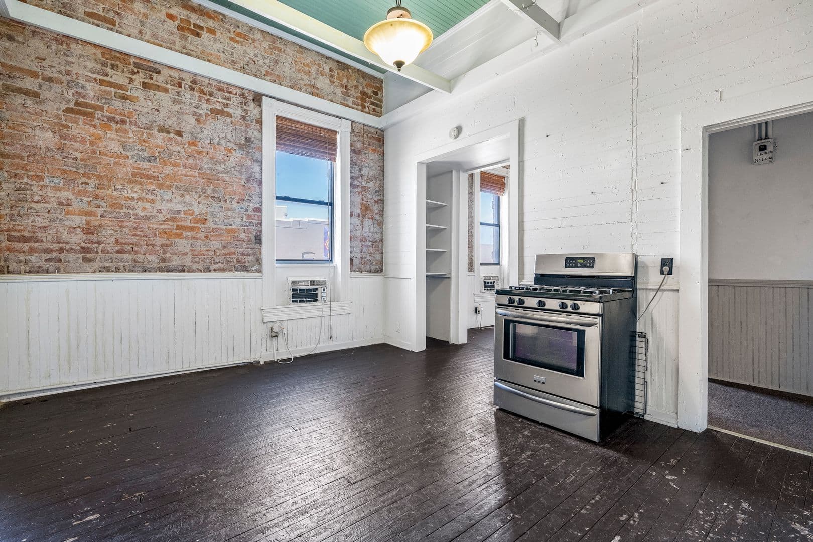 Springdale House: 103 Holcomb St - Joseph Costello
