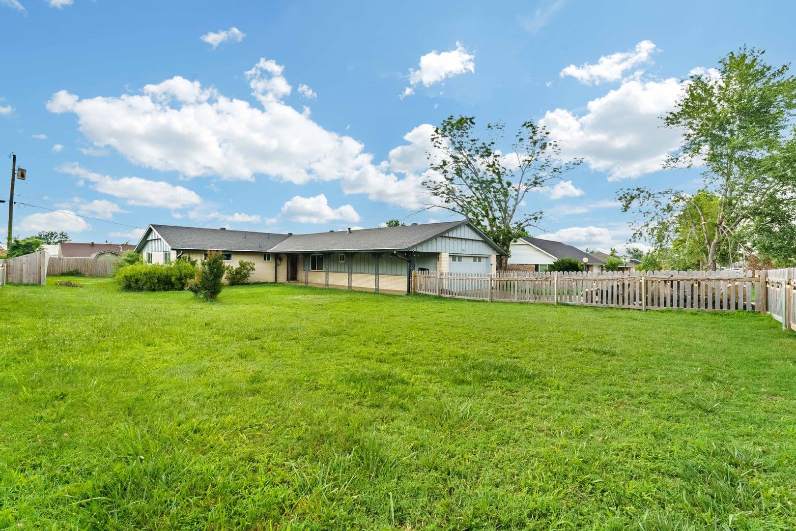 Rogers House: 916 S  16th