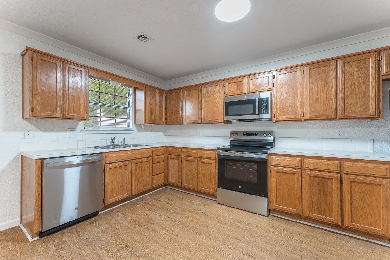 Bentonville House: 7 Jonquilla Unit A