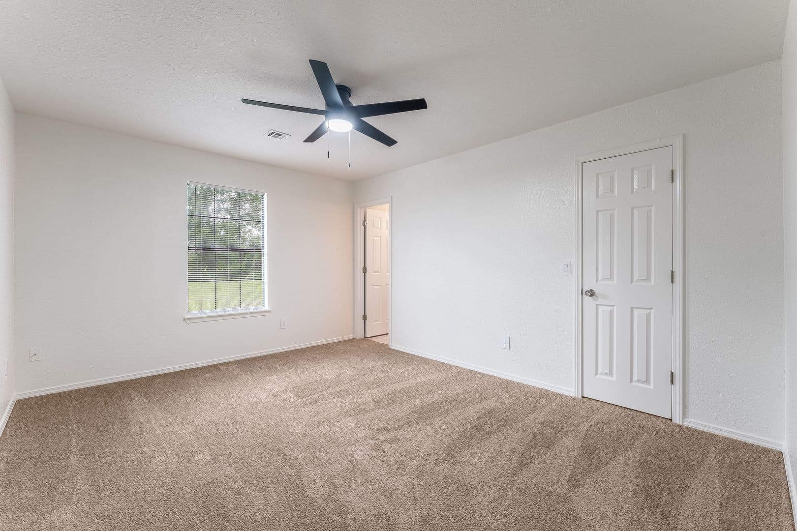 Bentonville House: 7 Jonquilla Unit A