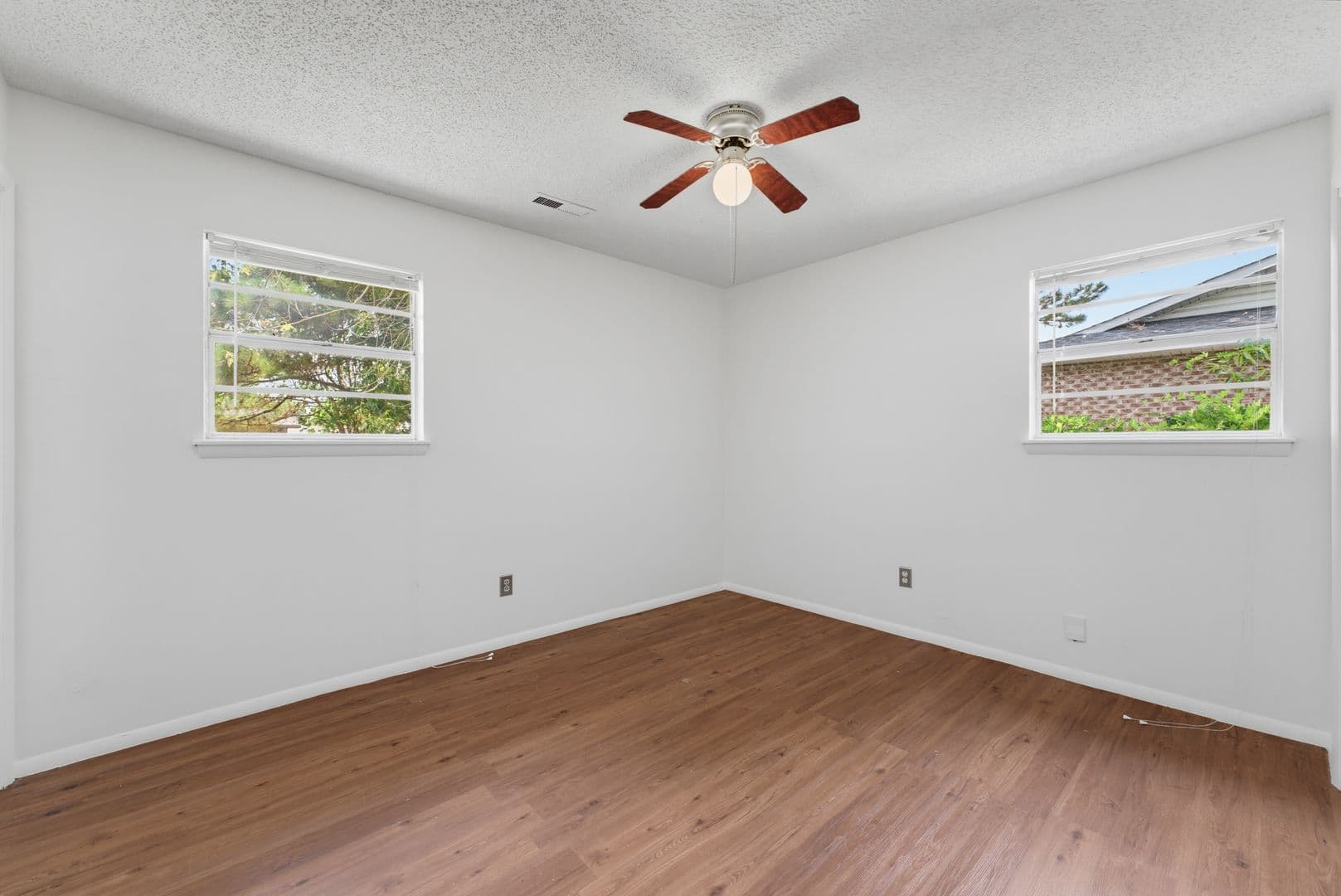 Springdale House: 2501 N Jill Circle