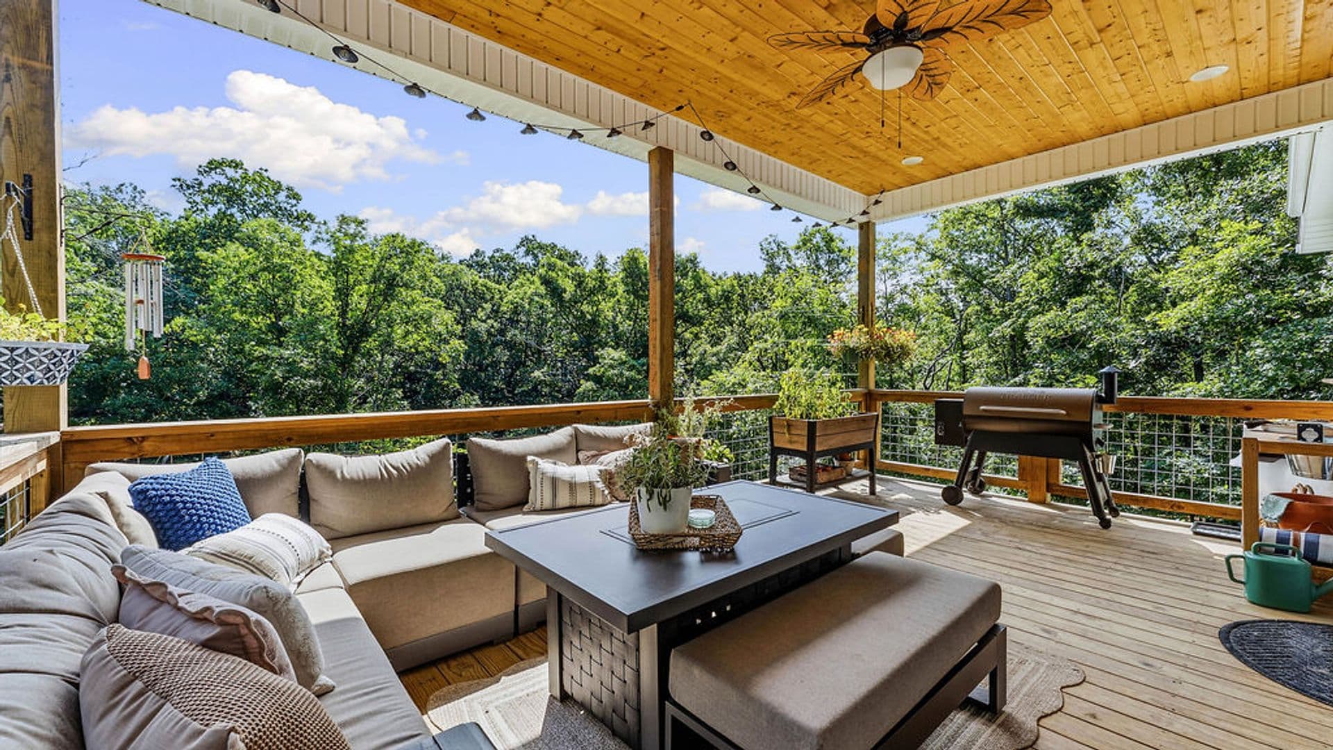 Bella Vista House: 49 Argyll Drive