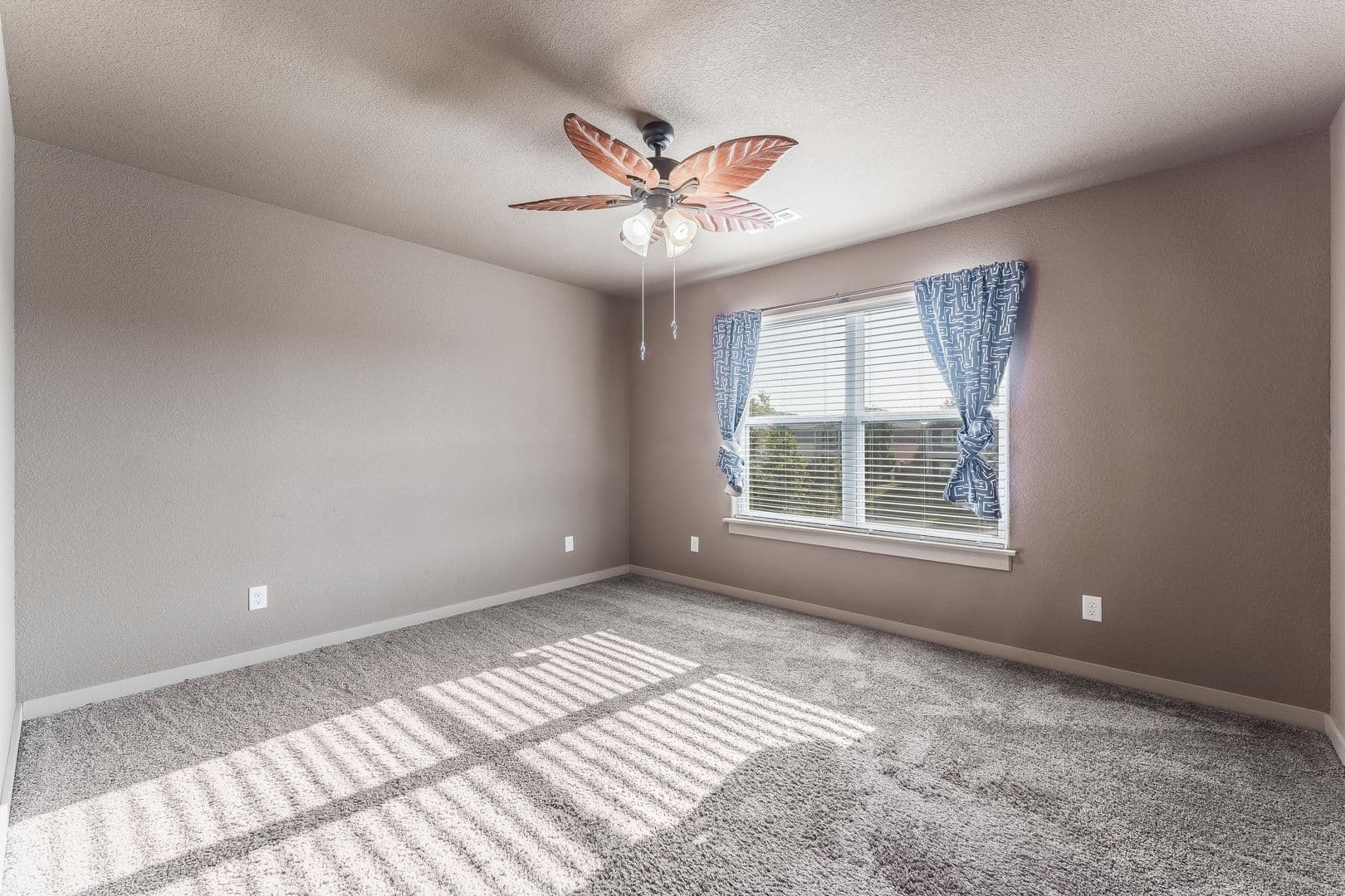 Bentonville House: 3814 SW Peachwood Drive