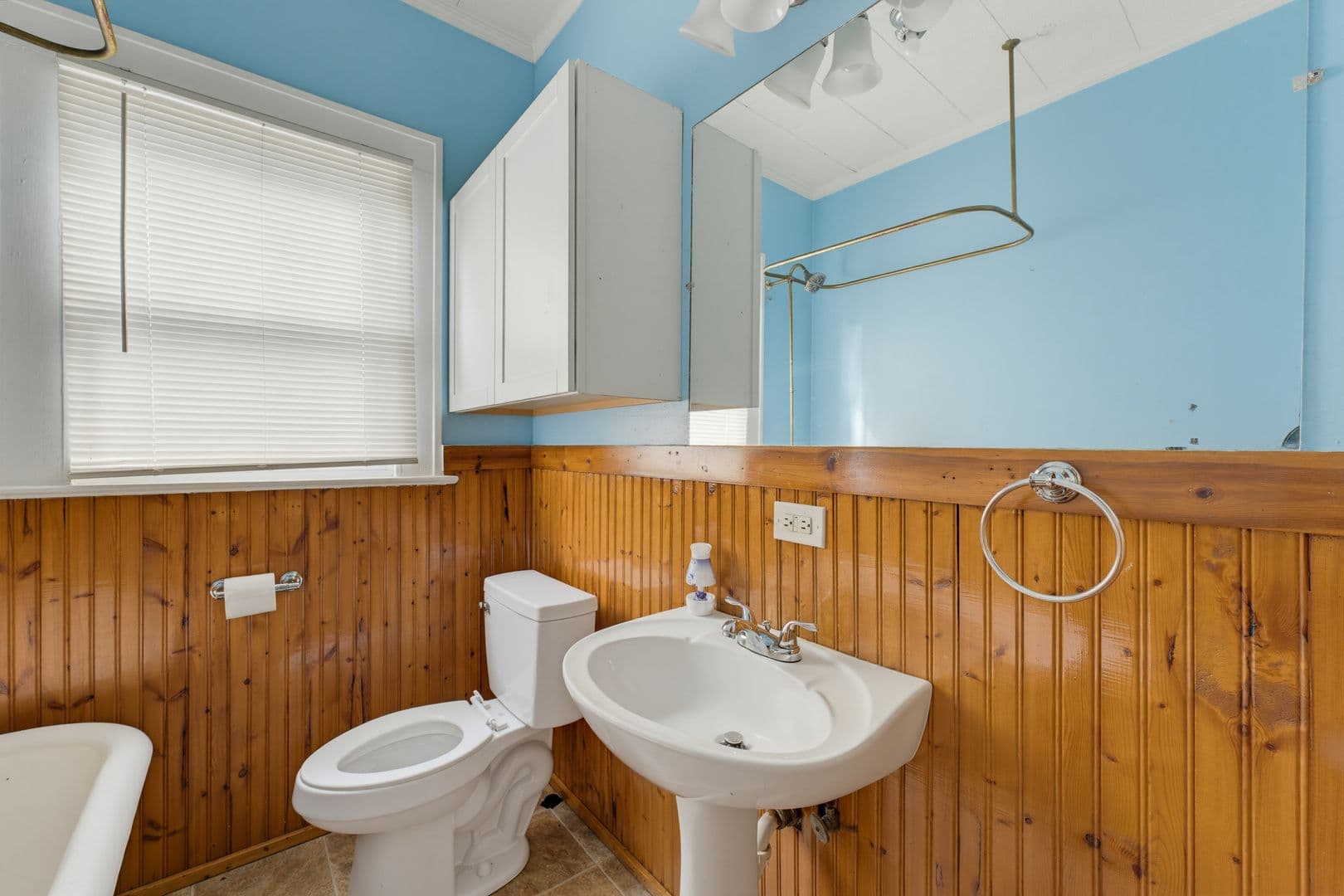 Fort Smith House: 630 Clifton Ct