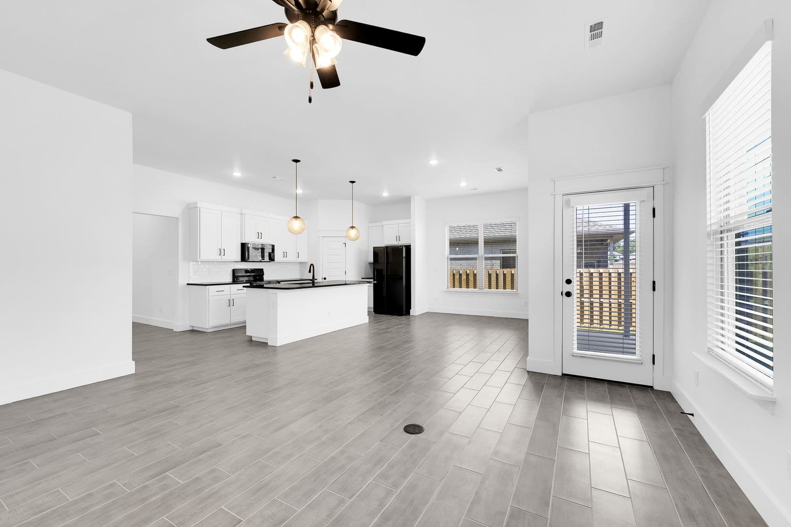 Centerton House: 1410 Emmerson St