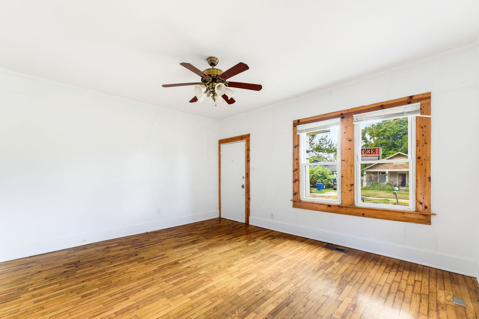 Fort Smith House: 630 Clifton Ct