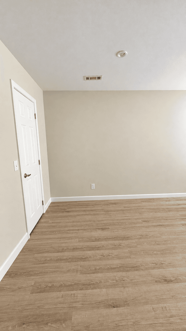 Bentonville House: 2504 Parkcrest Drive