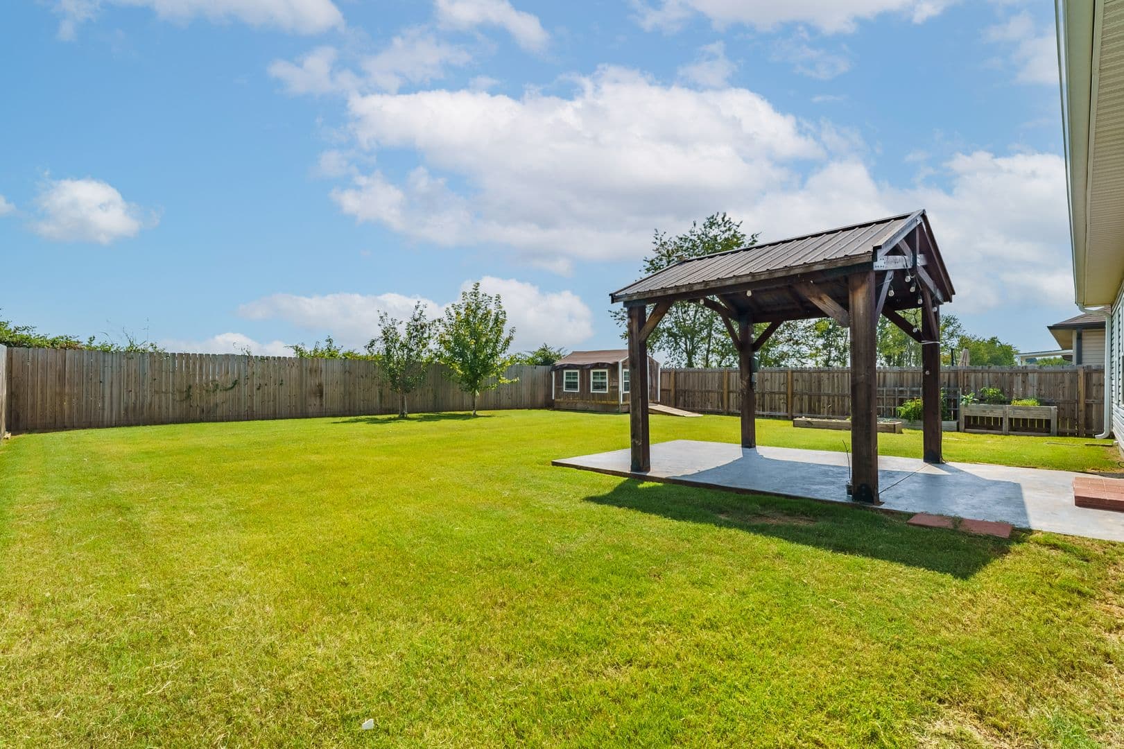 Centerton House: 241 Williams Court