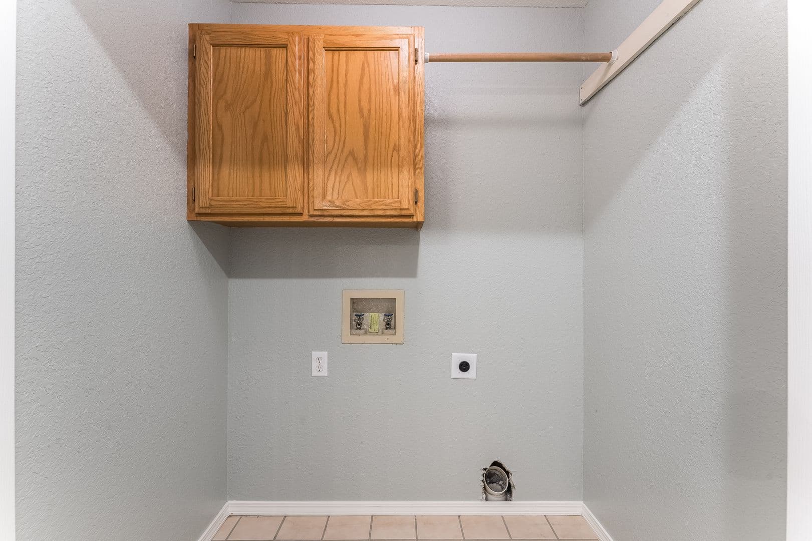 Bentonville House: 7 Jonquilla Unit A