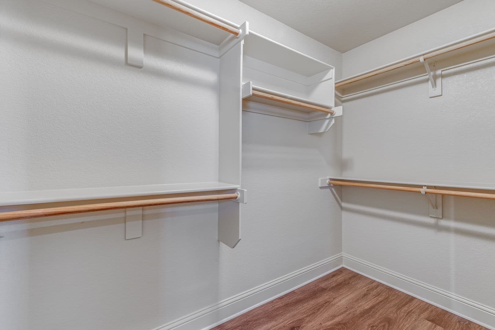 Bentonville House: 2703 SW Warberry Ave