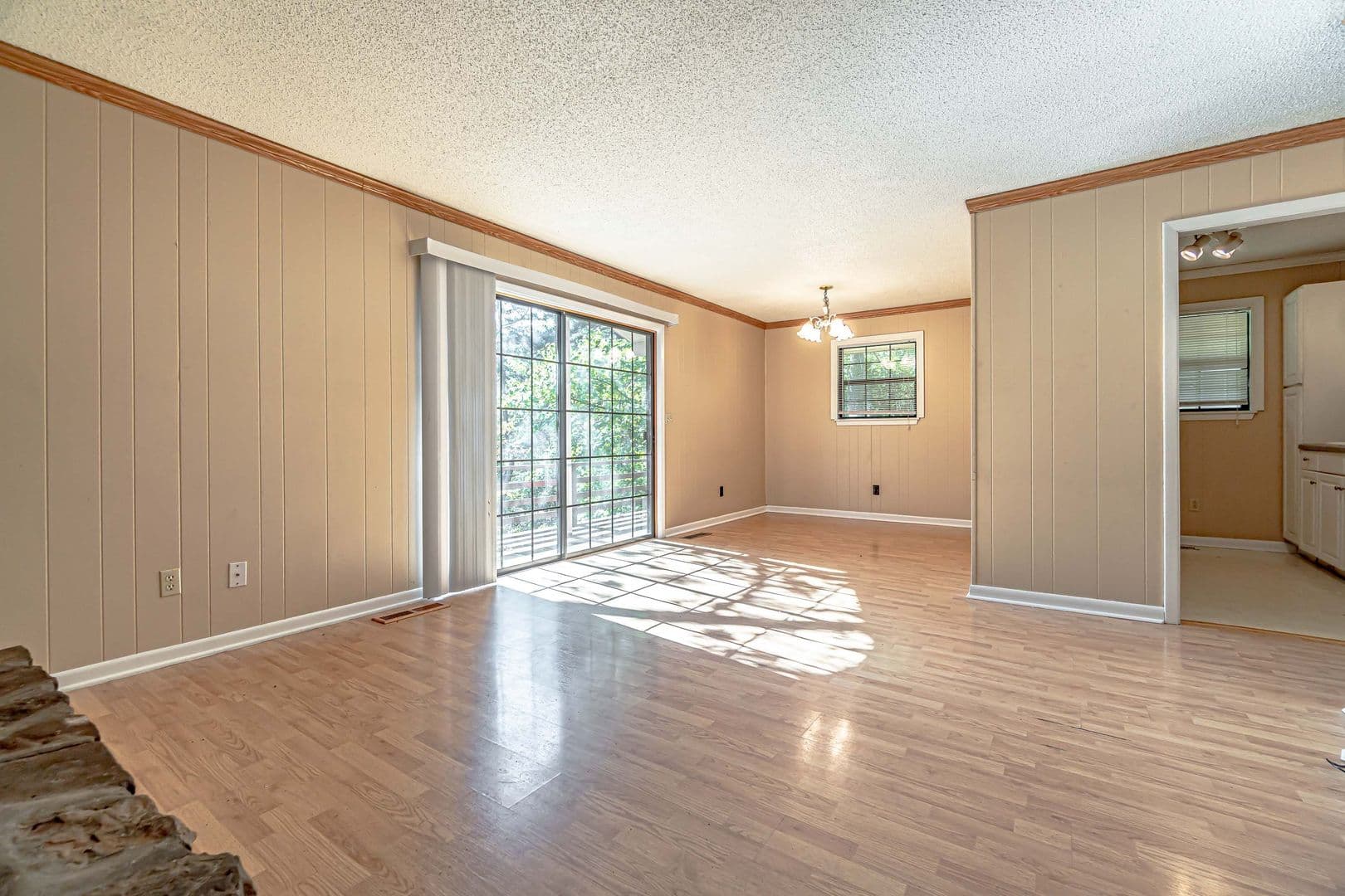 Bella Vista House: 30 Hope Dr.