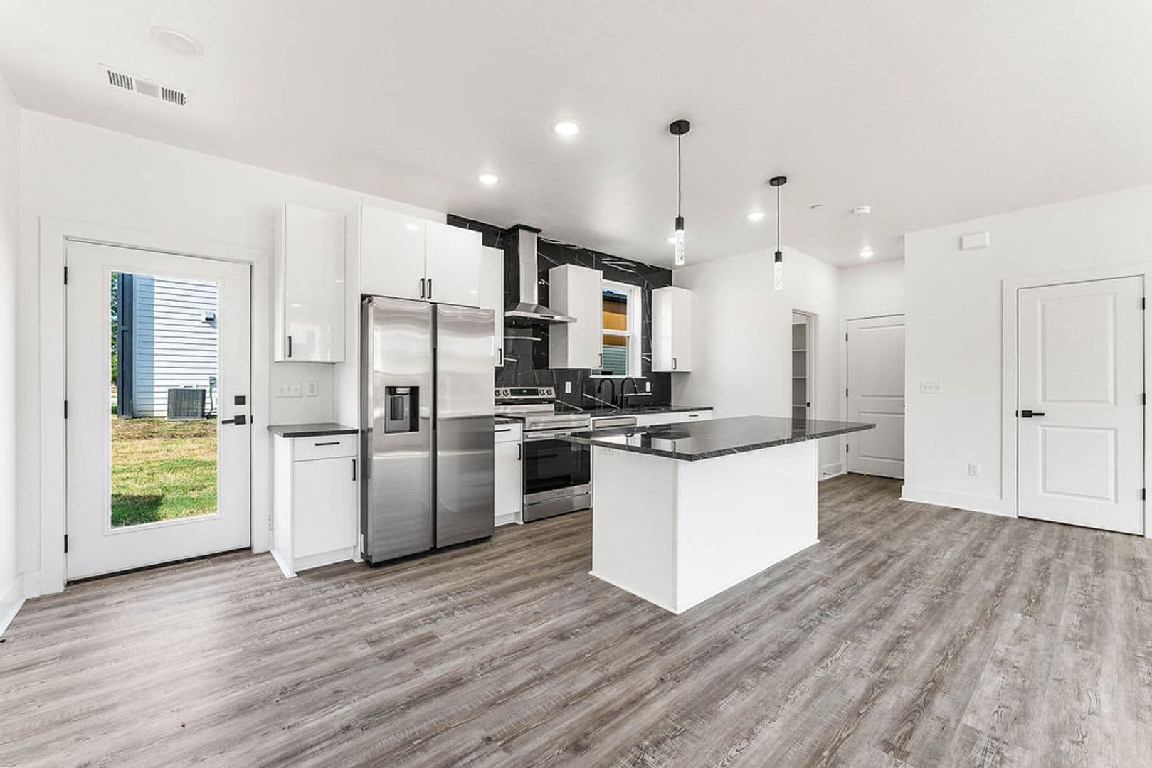 Rogers House: 2601 W BERKELEY AVE