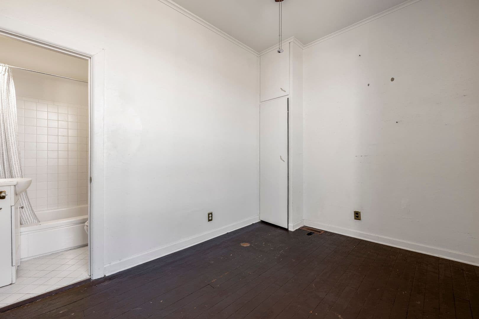 Springdale House: 103 Holcomb St - Joseph Costello