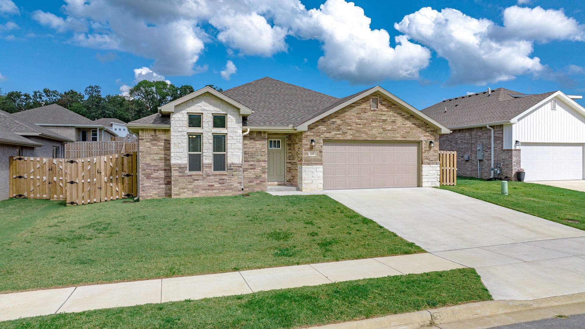 Centerton House: 1410 Emmerson St