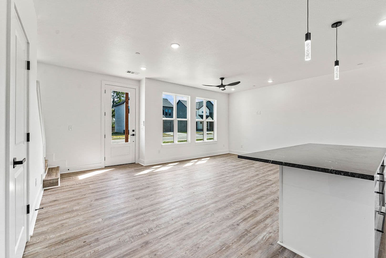 Rogers House: 2601 W BERKELEY AVE