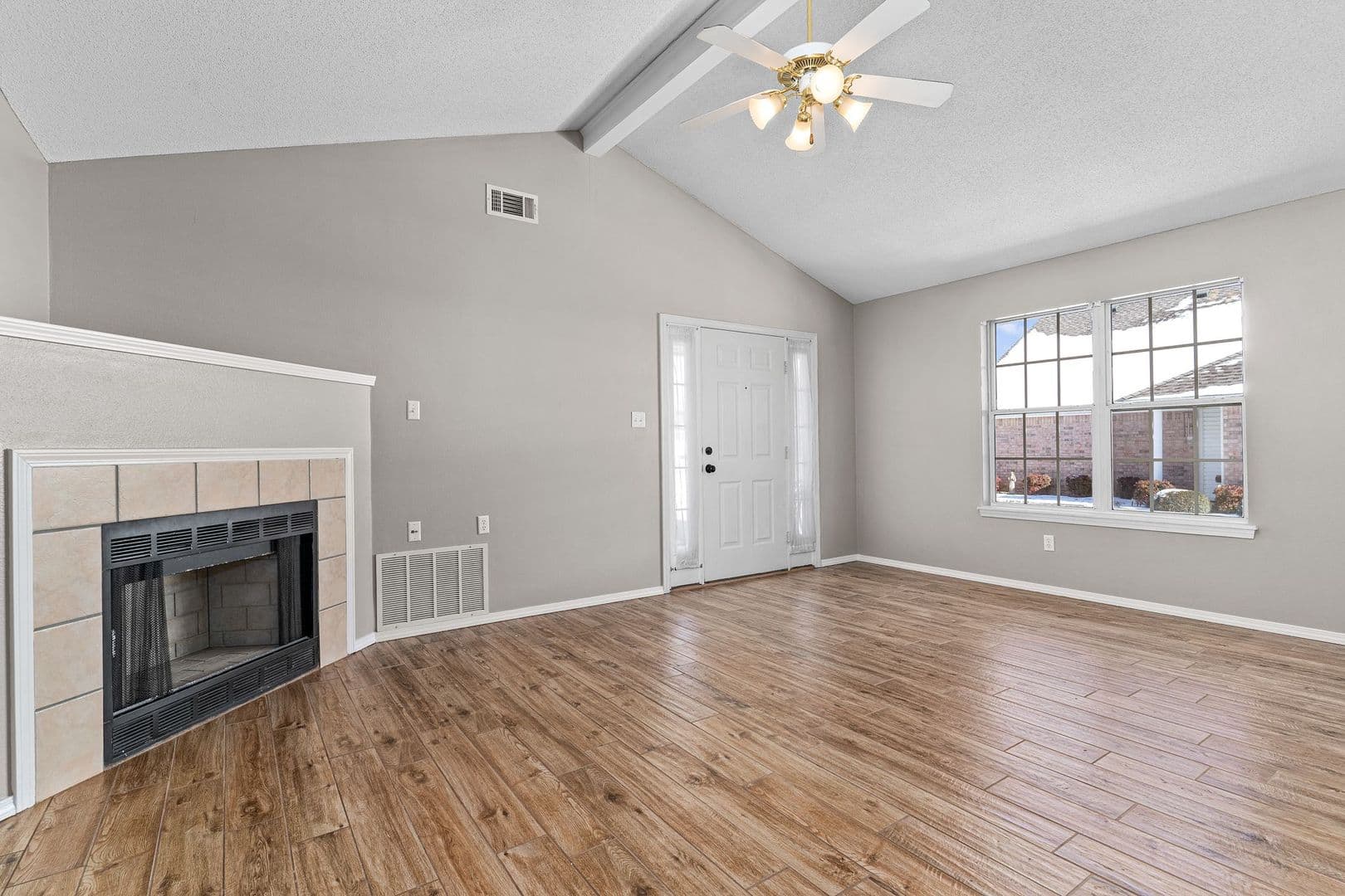 Fort Smith House: 5802 Park Valley Cir.