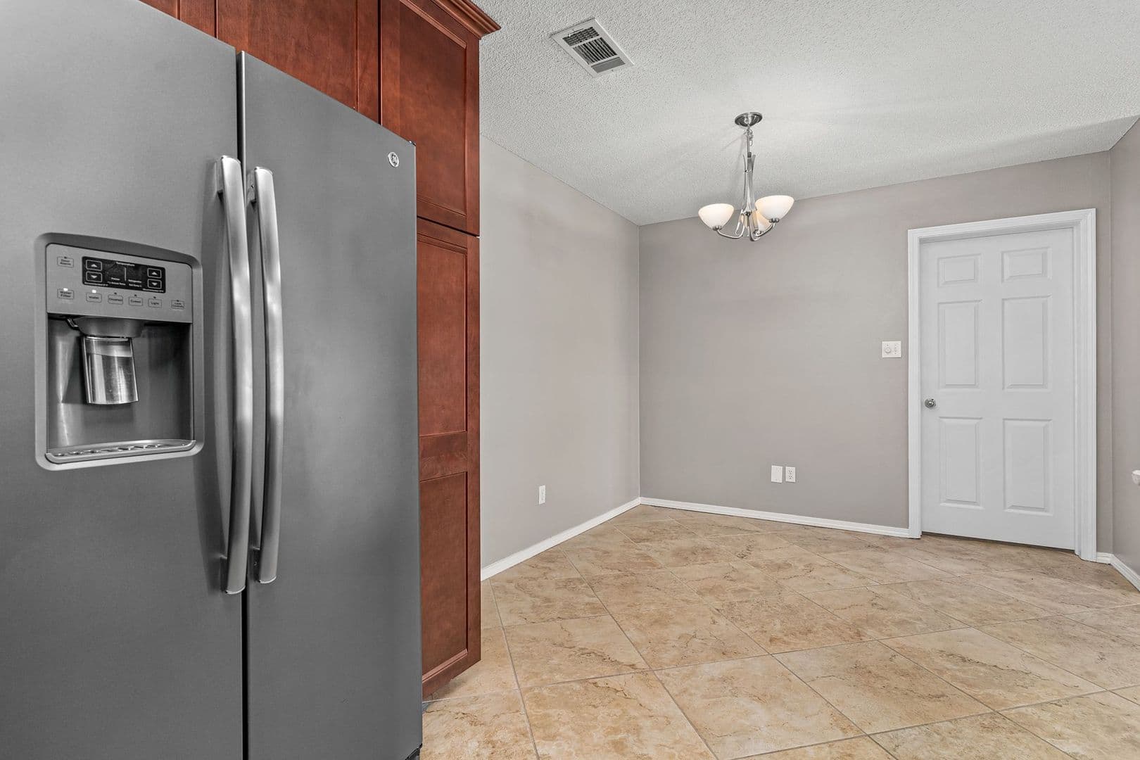 Fort Smith House: 5802 Park Valley Cir.