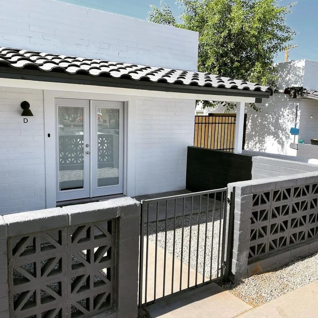 Phoenix Apartment: 4041 East Belleview Street