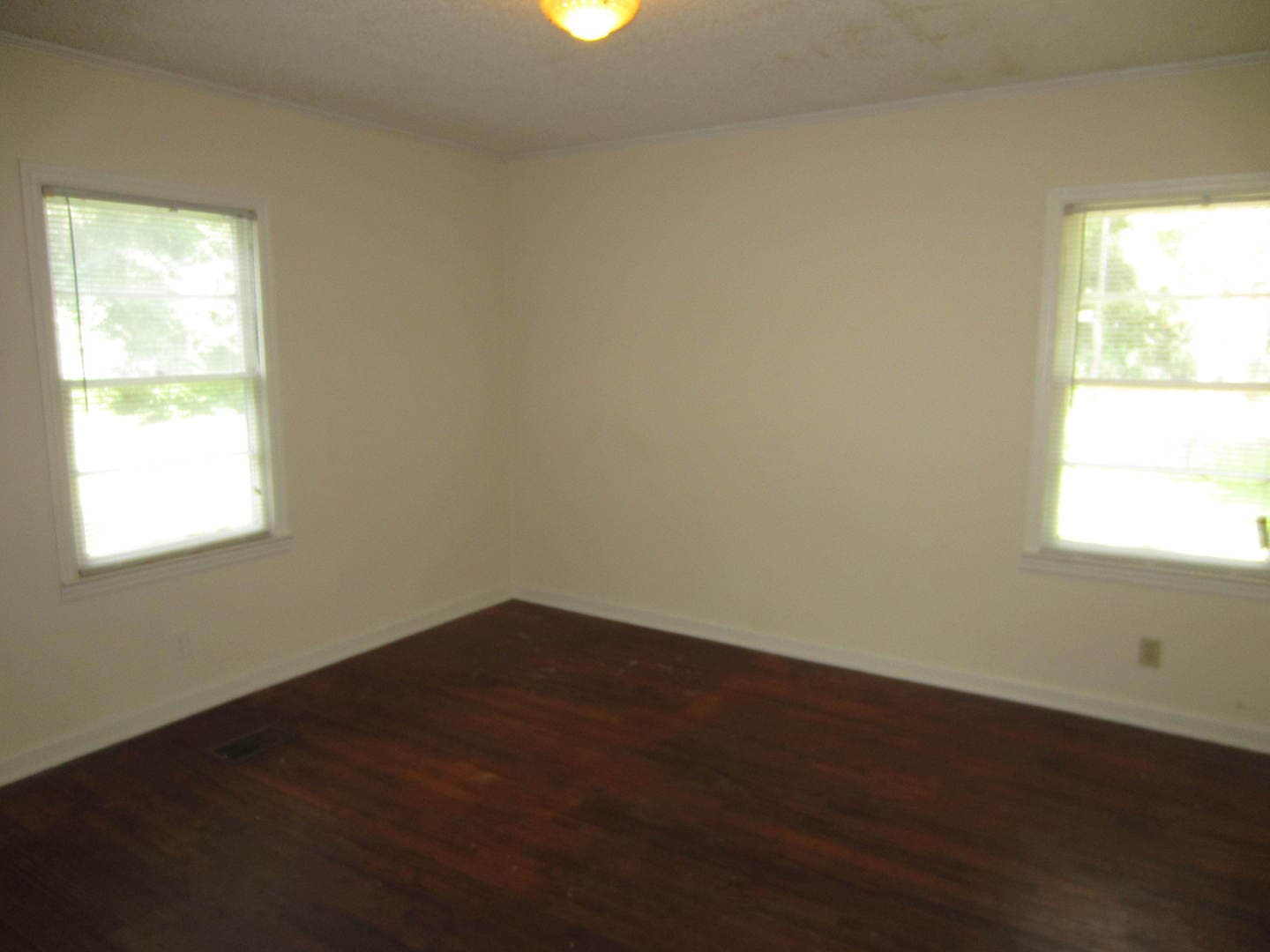 Valdosta House: 1508 Iola Drive*