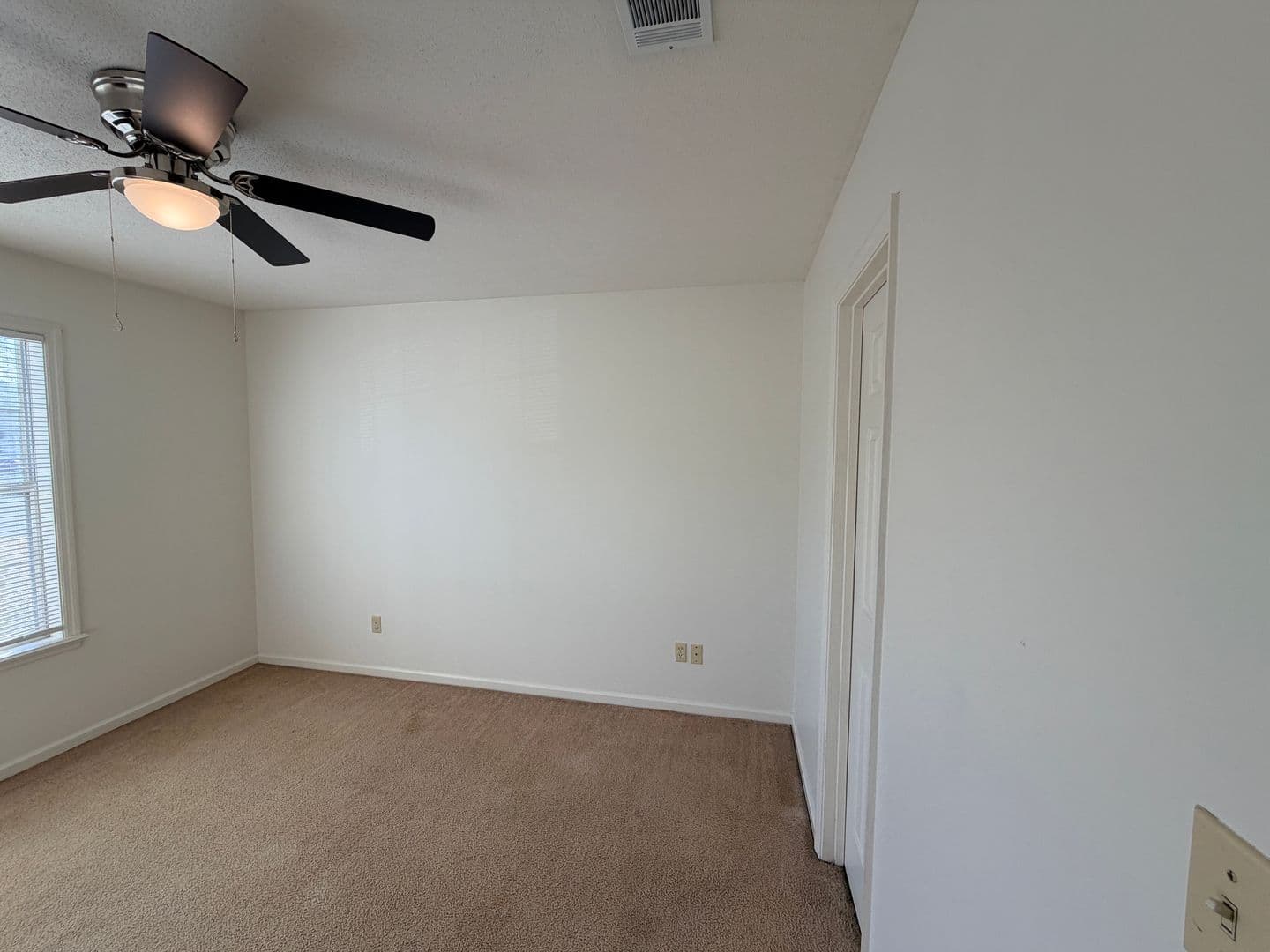 Valdosta House: 2206 A Pulaski Cir