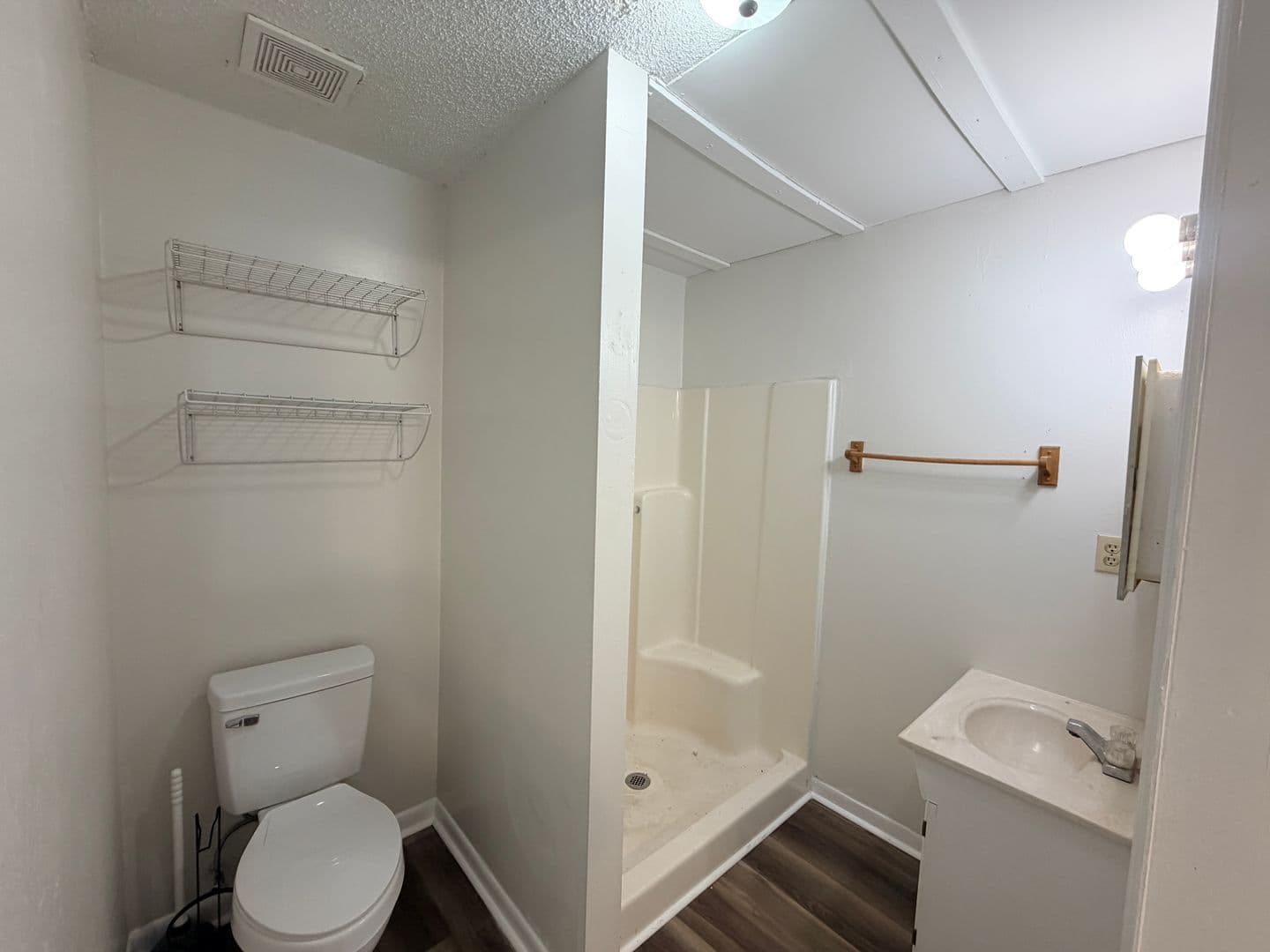 Valdosta Apartment: 1706 Azalea Dr. * - 637 - D