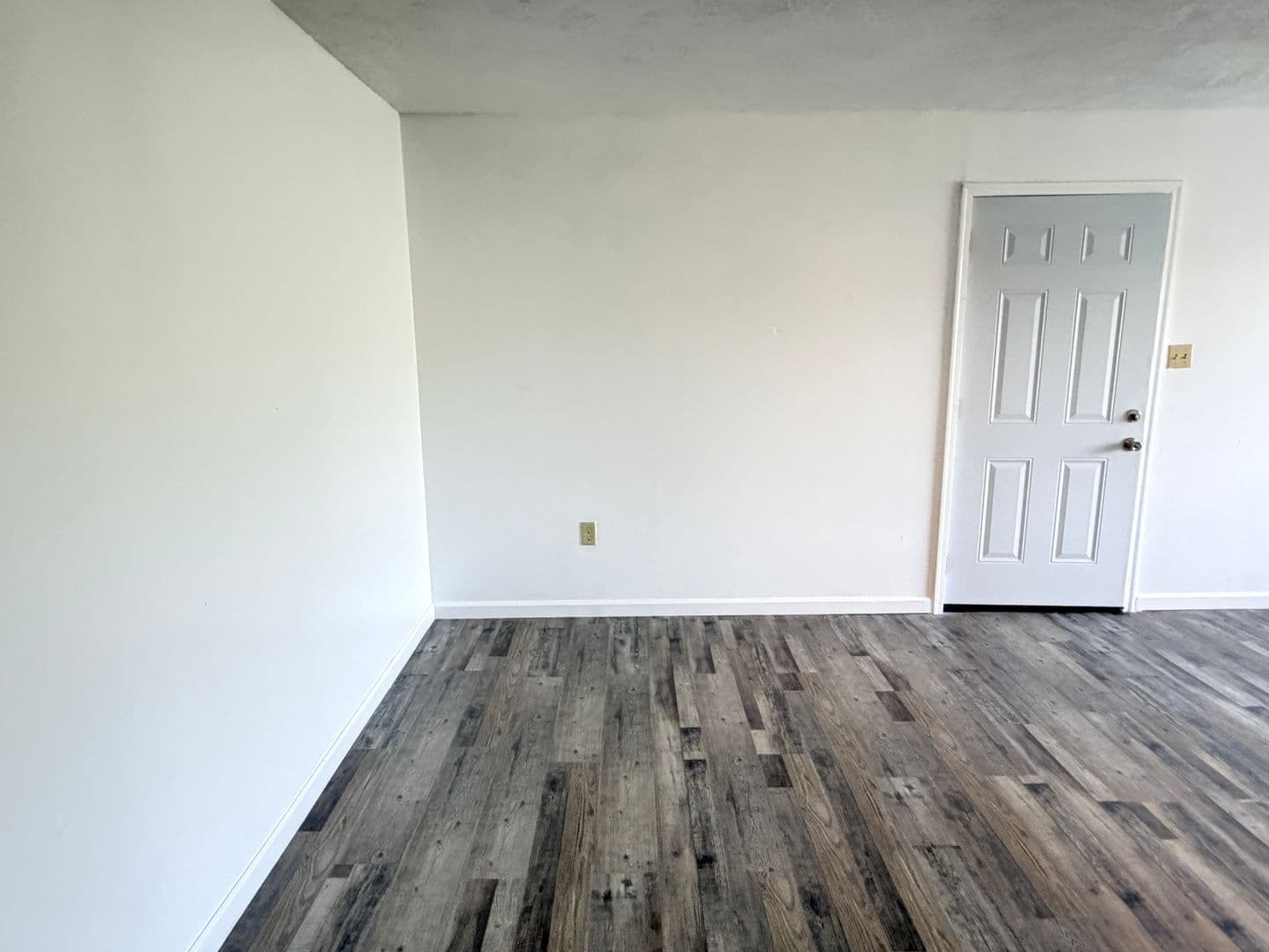 Valdosta Apartment: 4114 Oak Dr. - #3