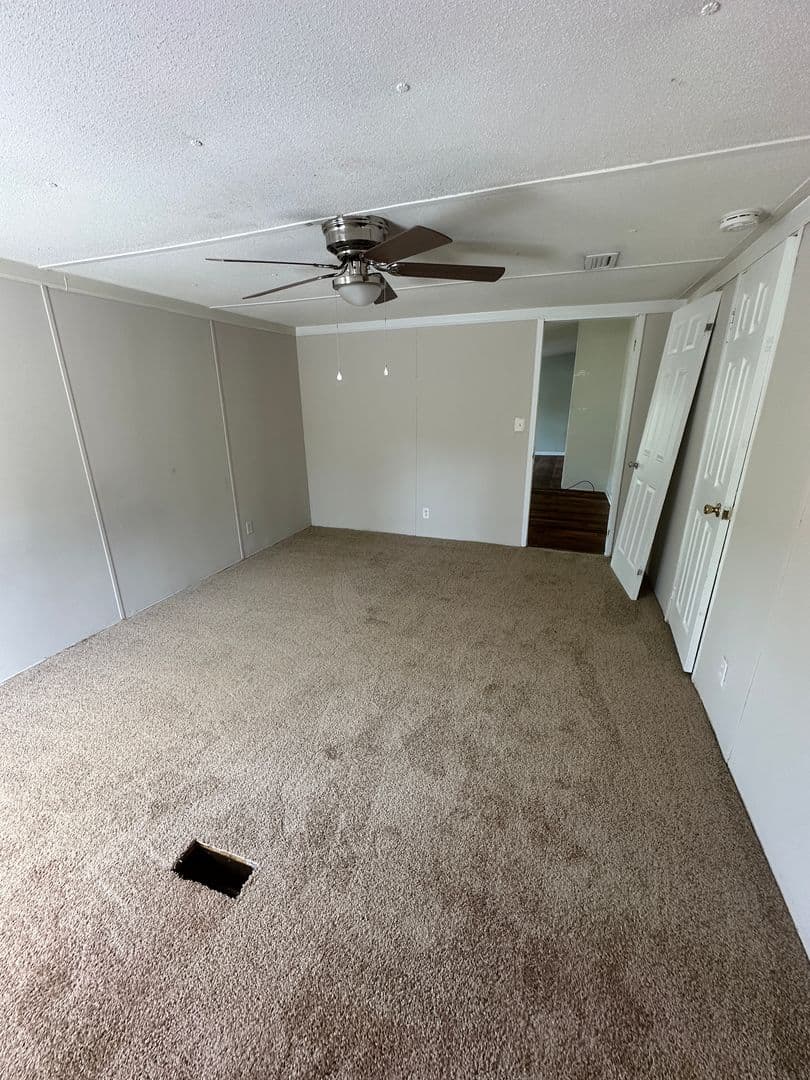 Hahira House: 6488 Cowart Circle