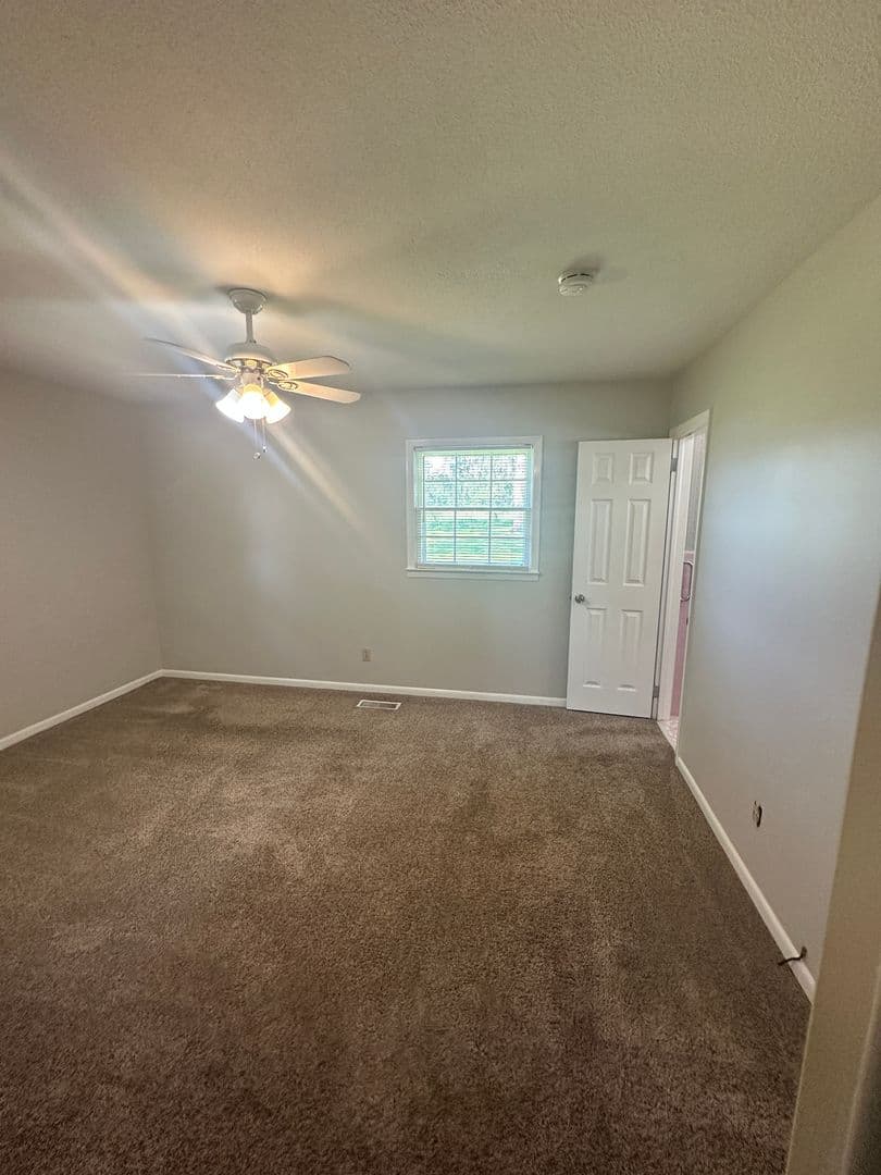 Valdosta House: 4742 Cat Creek Rd *