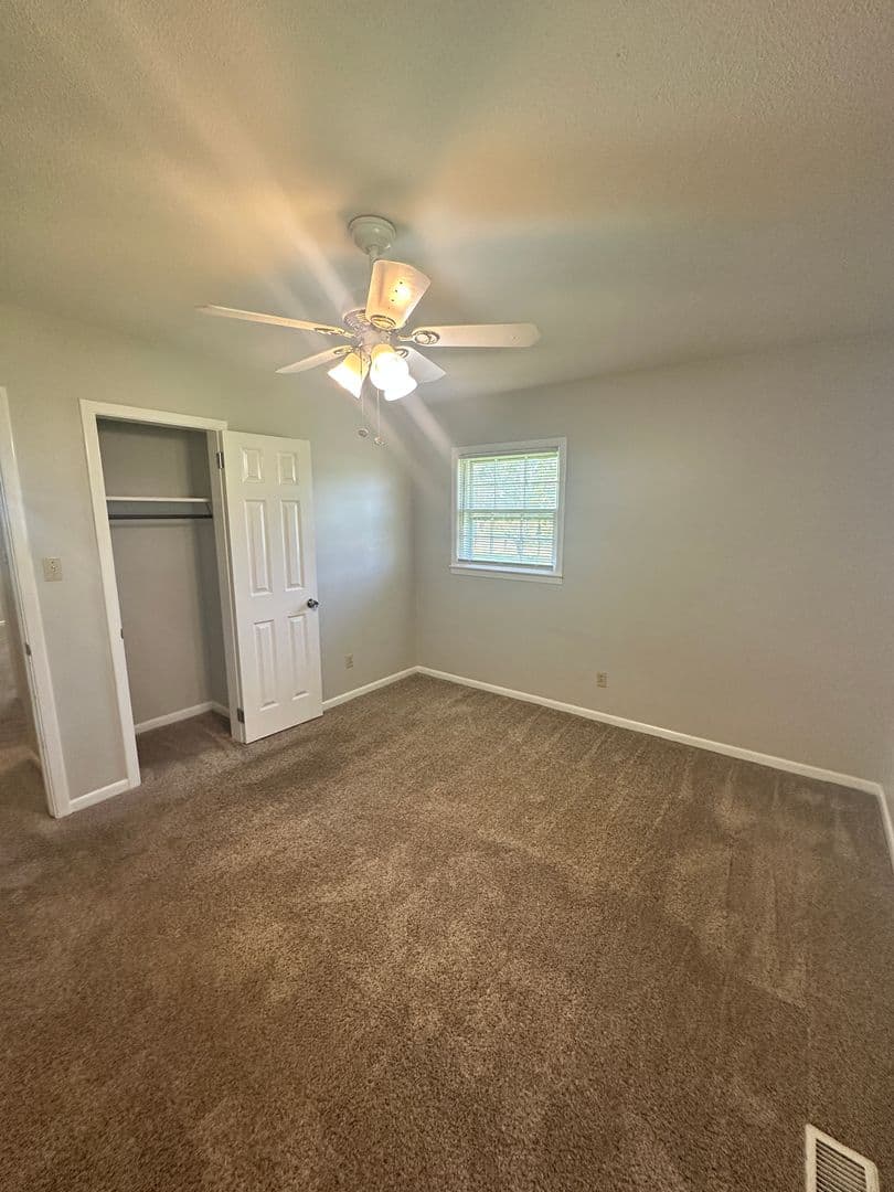 Valdosta House: 4742 Cat Creek Rd *