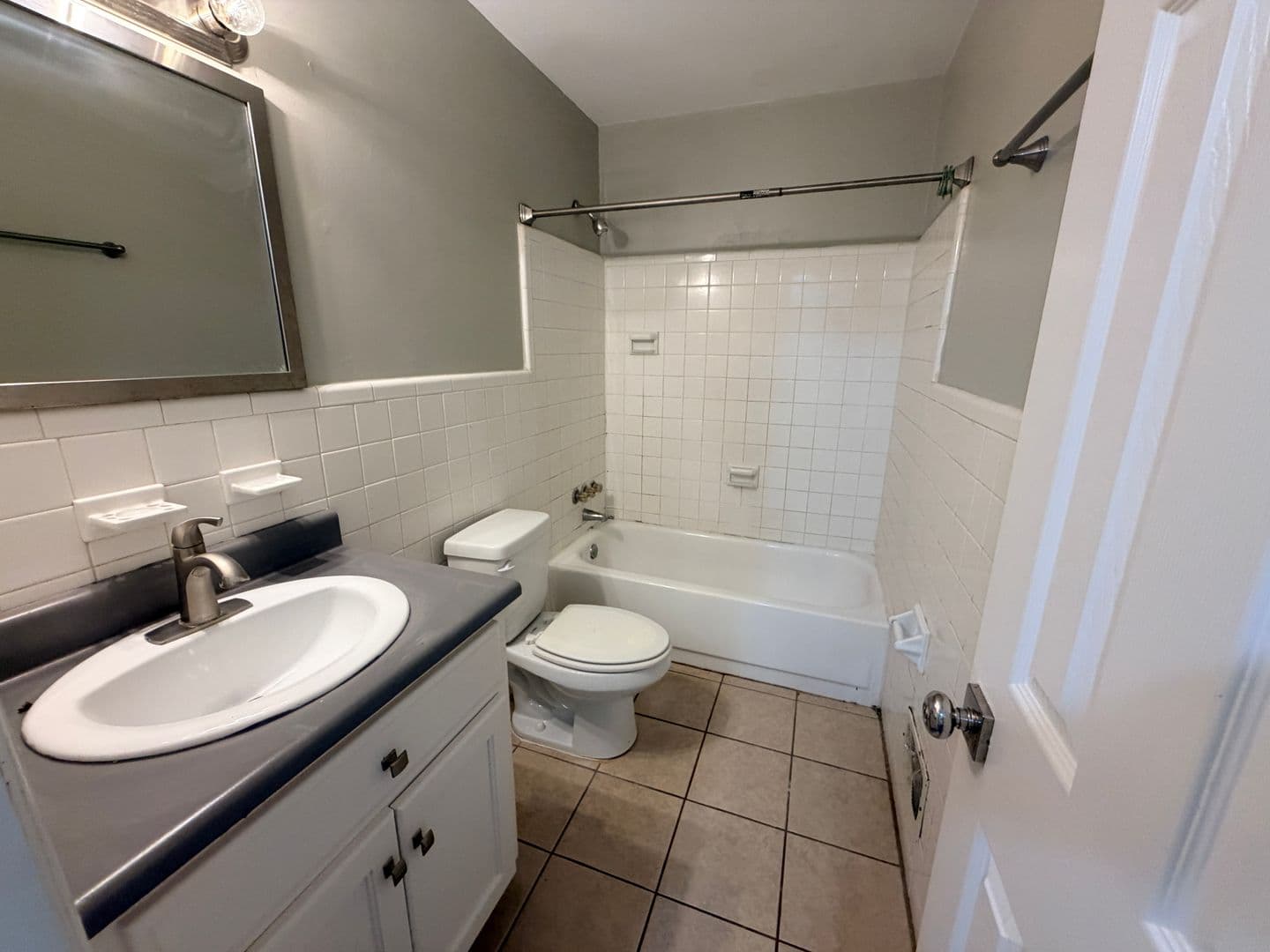 Valdosta Condo: 1010 N Toombs Street