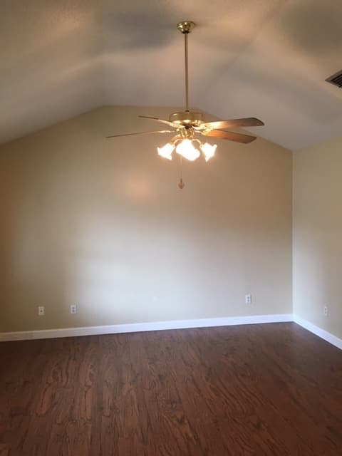 Remerton House: 1608 Spring Meadow Circle*