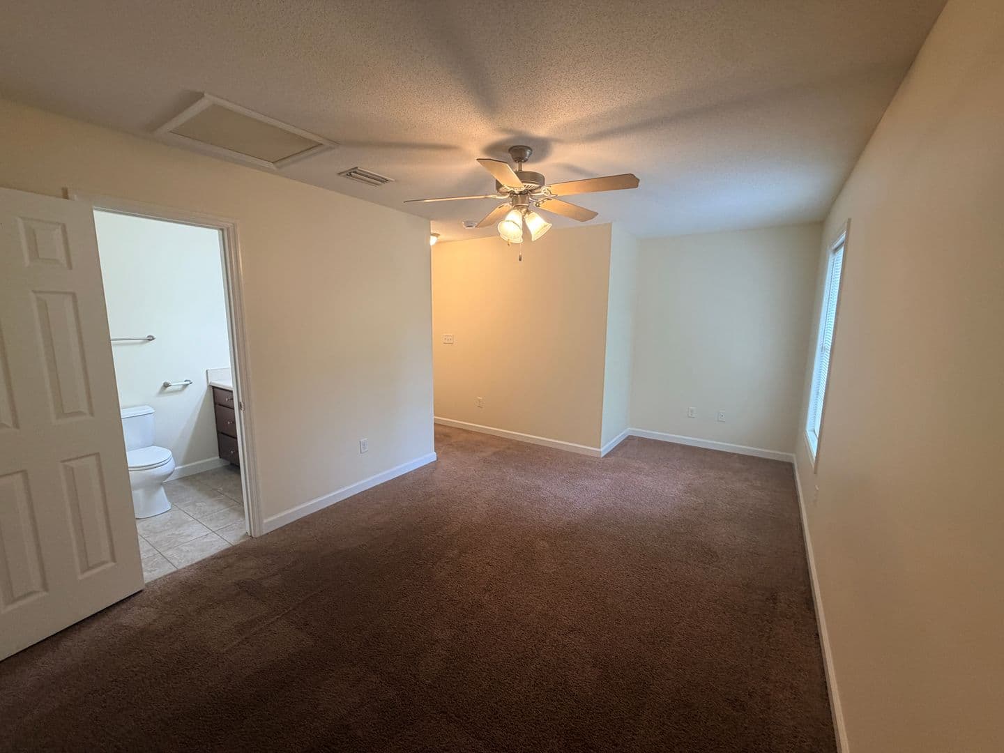 Valdosta Apartment: 1704 N Patterson St. * - #8