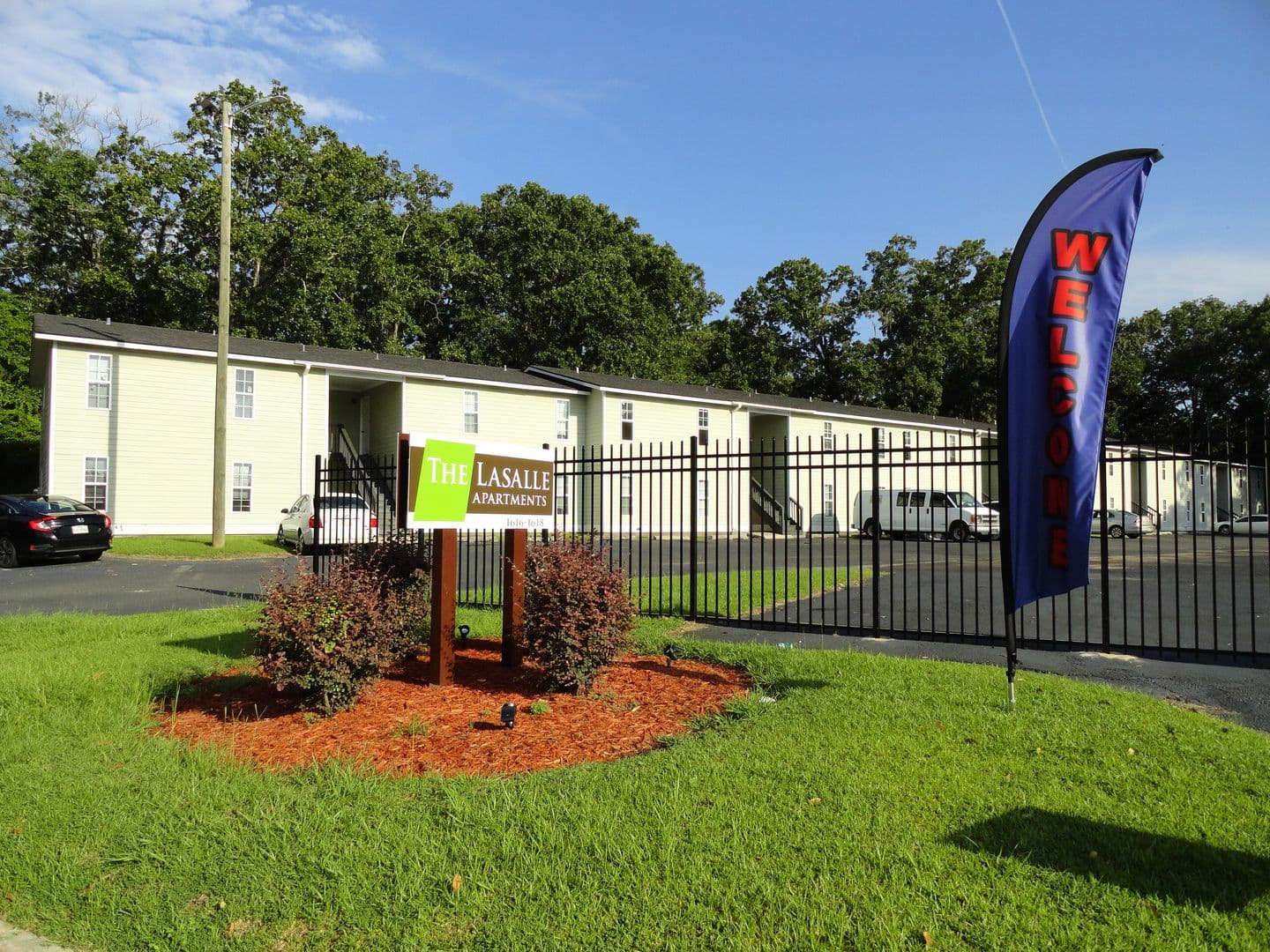 Valdosta Apartment: 1616 E. Moore St