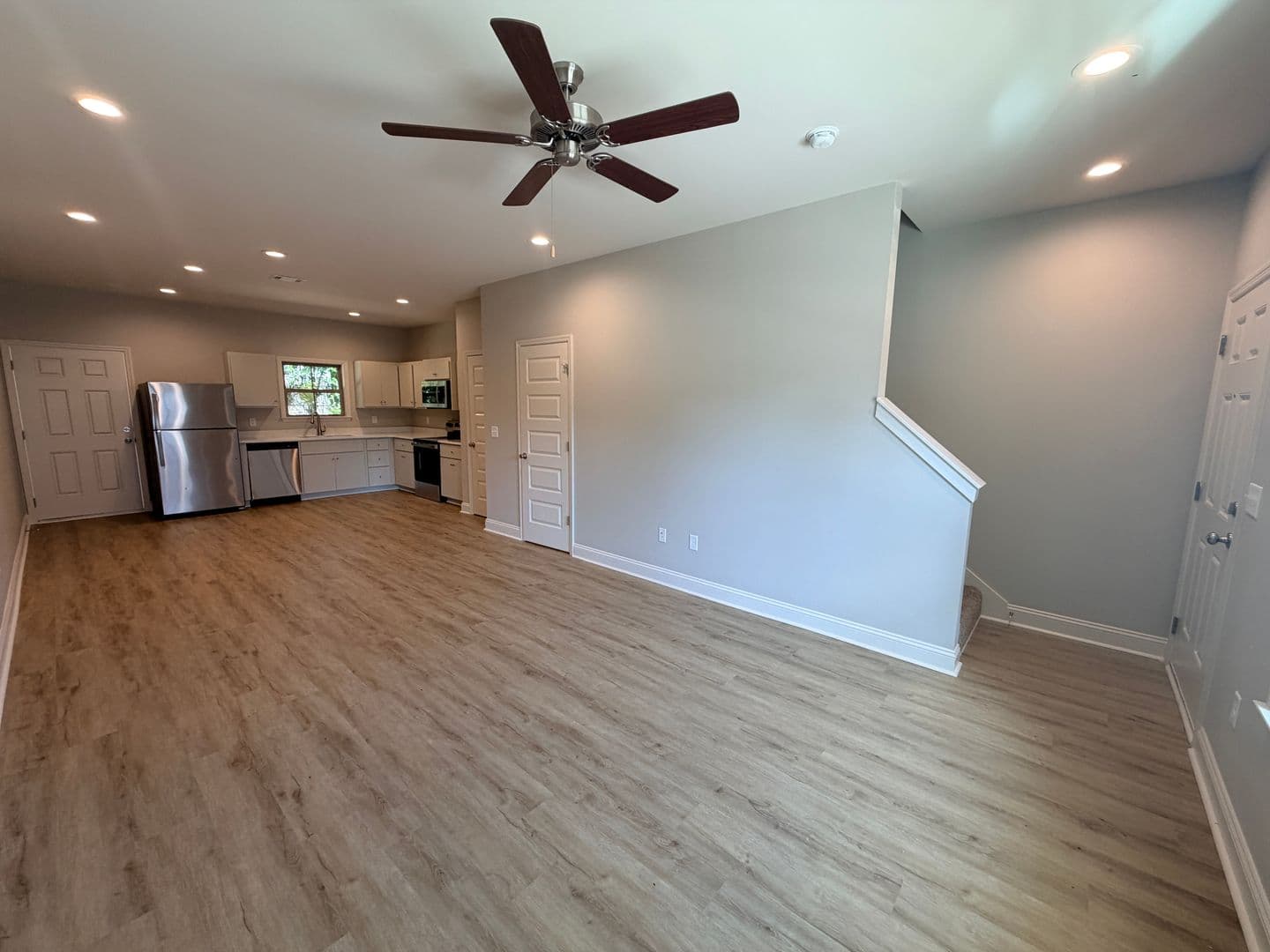 Sparks Apartment: 203 S. Goodman St*