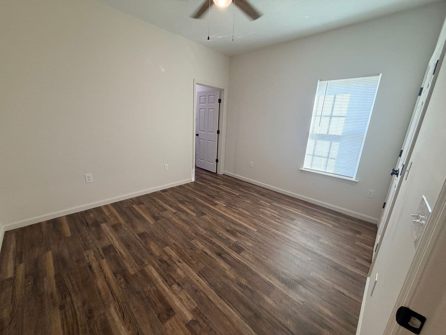 Nashville Apartment: 719 Dawn Dr. * - B