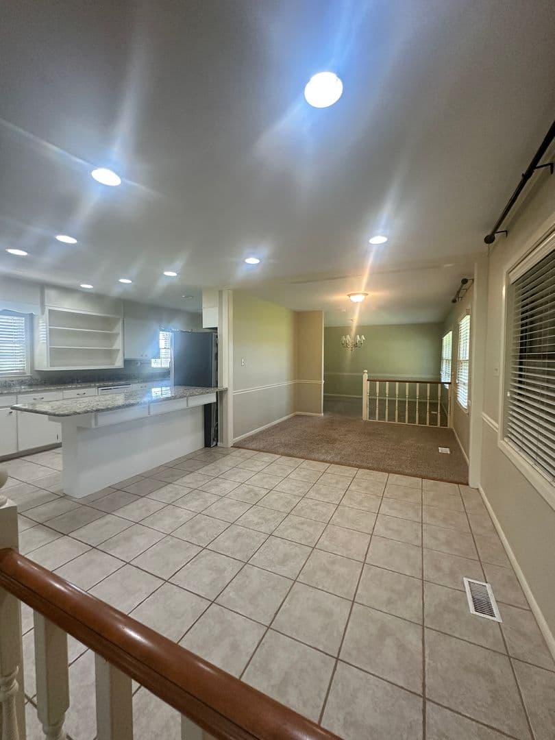 Valdosta House: 4742 Cat Creek Rd *