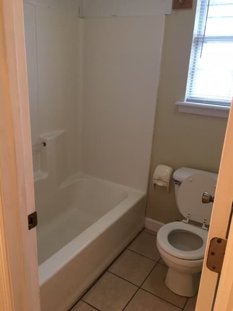 Remerton House: 1608 Spring Meadow Circle*