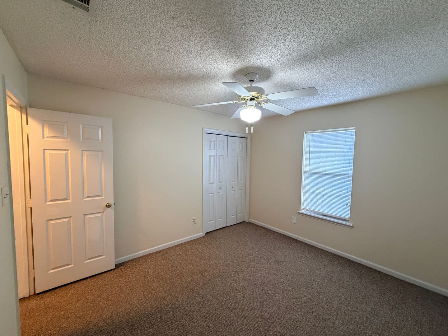 Valdosta House: 377 Pinedale Cir*