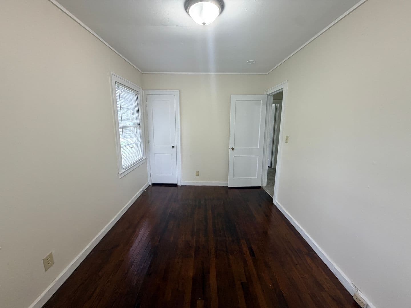 Valdosta House: 1701 N Troup Street*