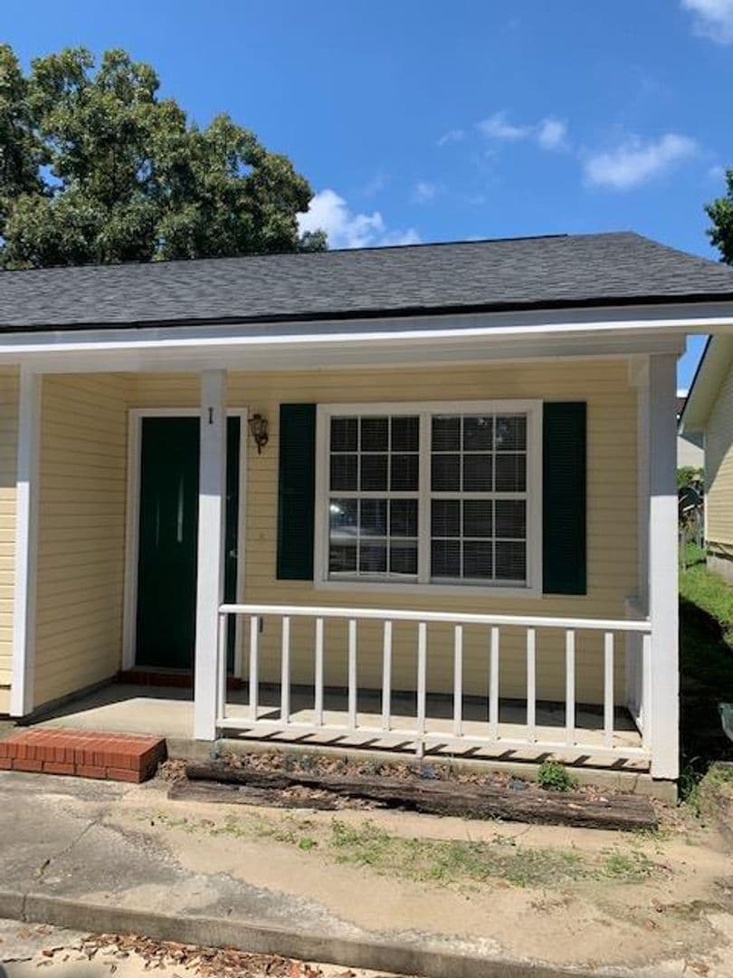 Valdosta Apartment: 1438 Green Street - I