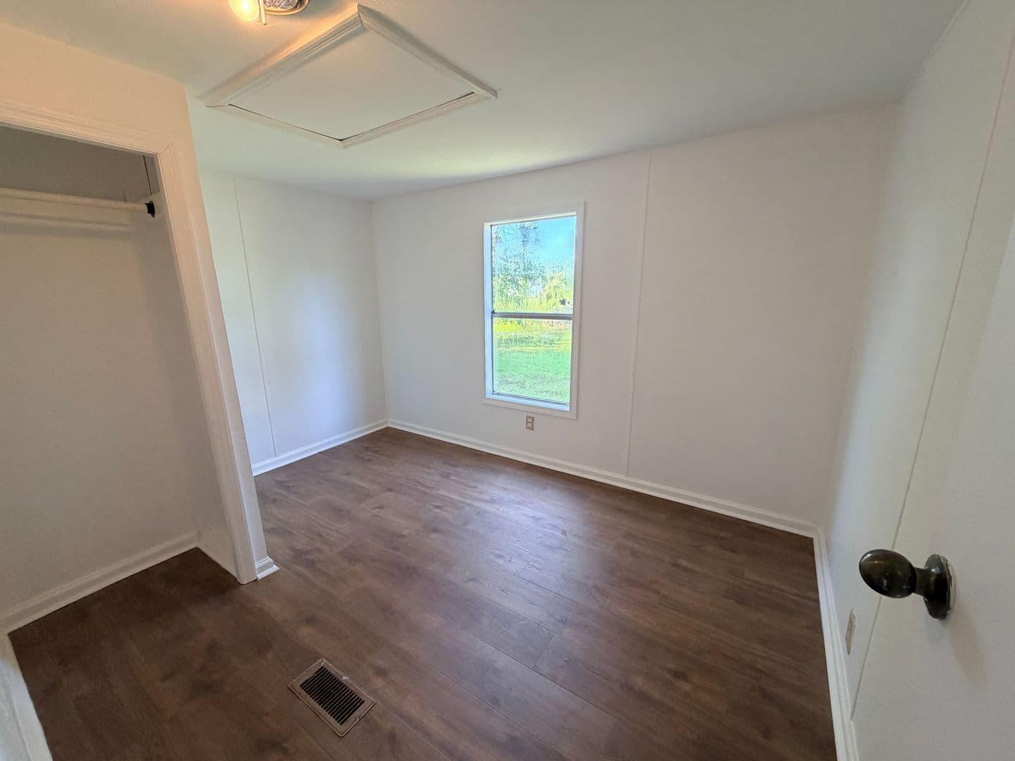 Valdosta House: 3427 Old Clyattville Rd.