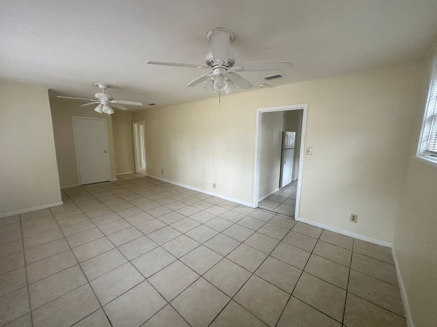 Valdosta House: 813 E. Poplar Dr *