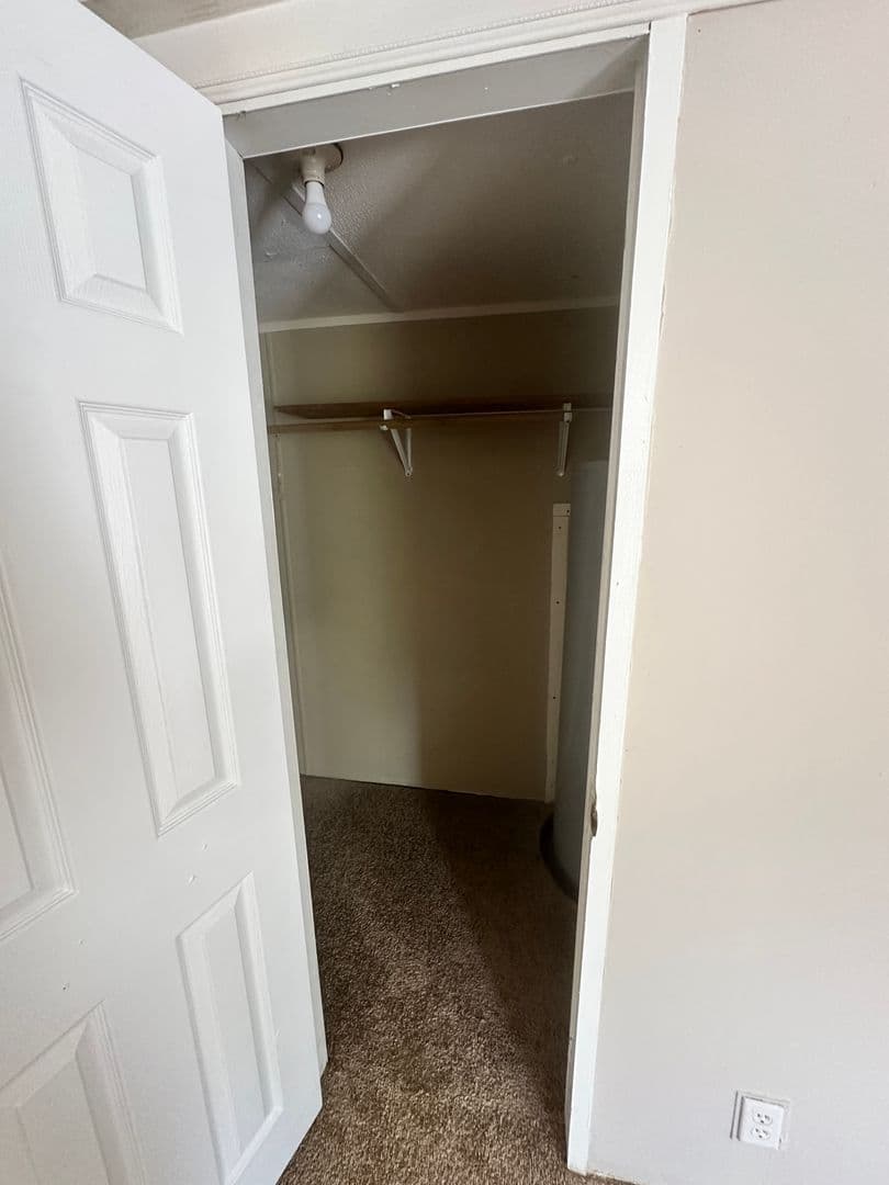 Hahira House: 6488 Cowart Circle